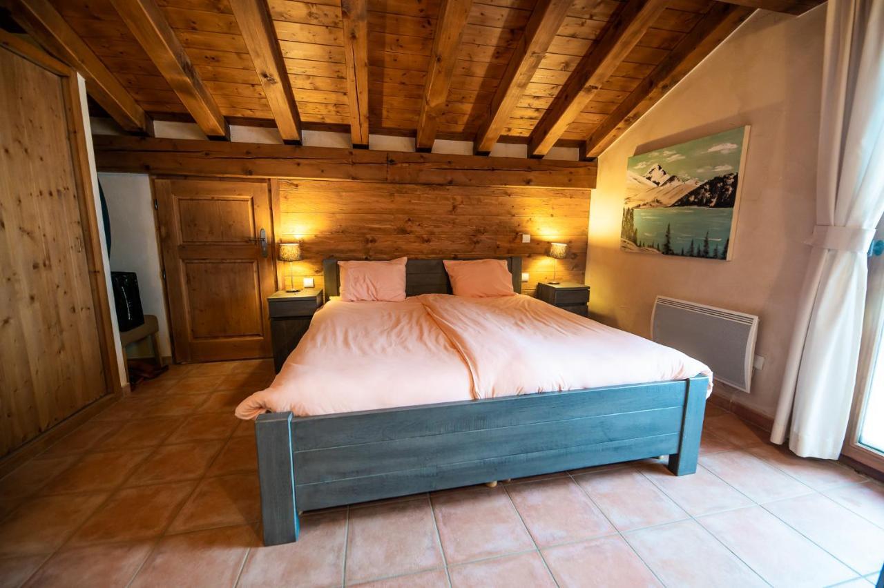 Parc Madeleine - Chalets Saint-Francois-Longchamp Exterior photo