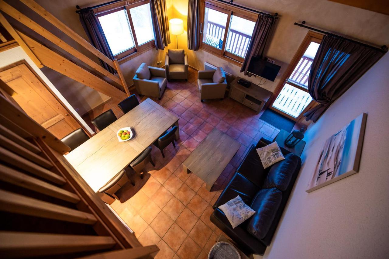 Parc Madeleine - Chalets Saint-Francois-Longchamp Exterior photo