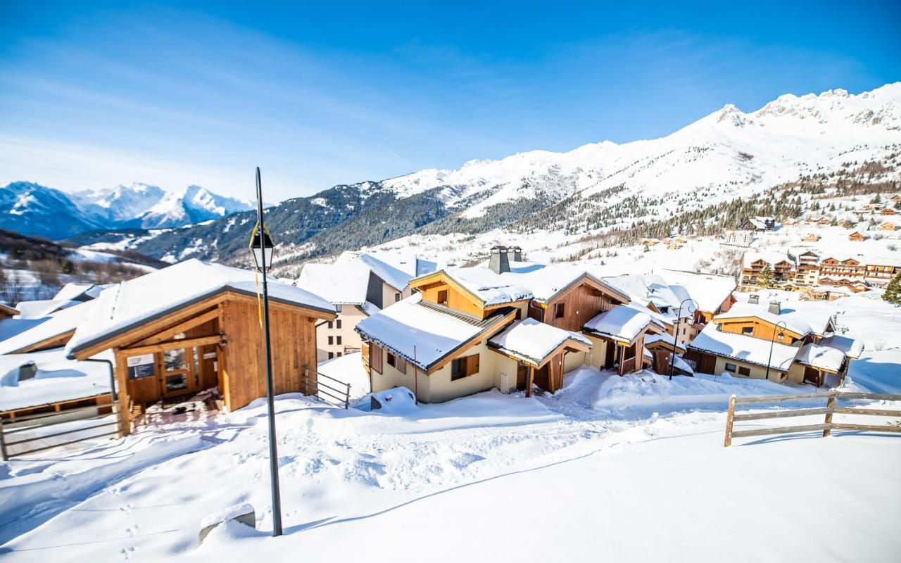 Parc Madeleine - Chalets Saint-Francois-Longchamp Exterior photo